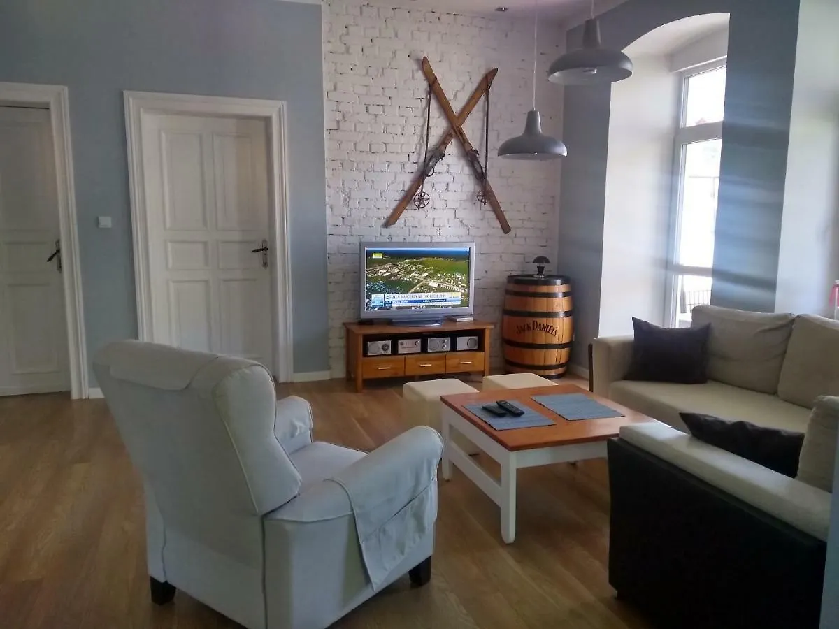 Apartment Apartament W Centrum W Zabytkowej Kamienicy Karpacz Poland